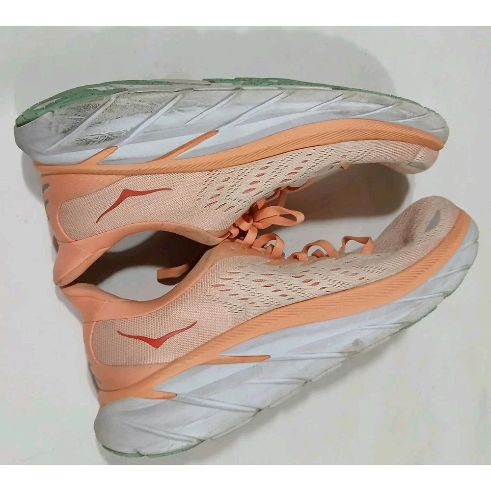 Hoka One One Clifton 8 Running Shoes